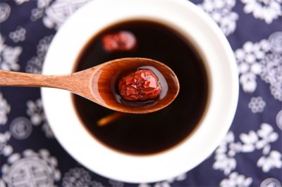 ​贫血吃什么东西补血最快（女生贫血吃什么补的最快？真正能补血的3种食物，医