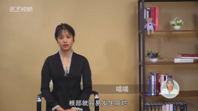 ​发财树叶子发黄掉落怎么办呢用什么药「发财树叶子发黄掉落怎么办?」