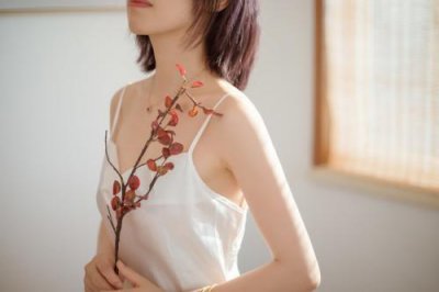​女人要好好保养的句子 激励女人打扮的句子(54句)
