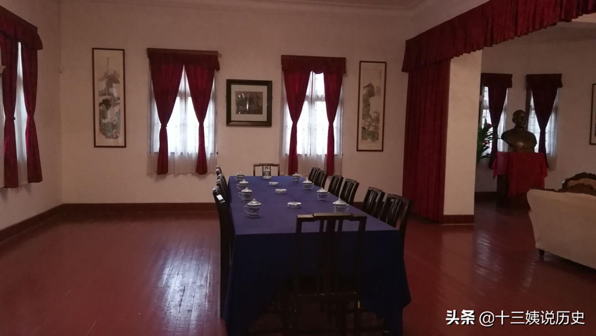 李宗仁故居：一应俱全非常气派，占地4000平方米，图9是龙凤大床
