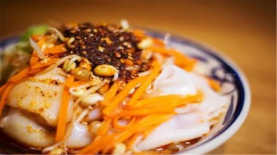 ​分享汉中特色小吃之首——热面皮，看着都要流口水了，你吃过吗？