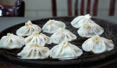 ​美食攻略、西安贾三灌汤包