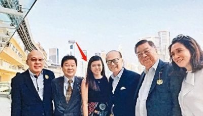​堪称香港最好命的豪门贵妇，李嘉诚长子李泽钜妻子王俪桥