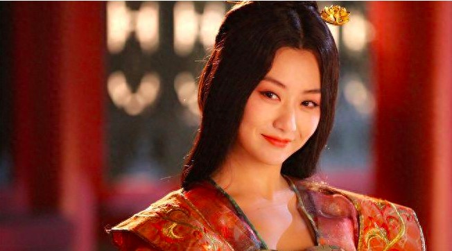 刘墉老婆简介（历史上刘墉的老婆是格格吗)-