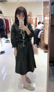 ​霍！斗鱼纳豆nado成功瘦身 学生装加长直发惊艳亮相嘉年华红毯秀