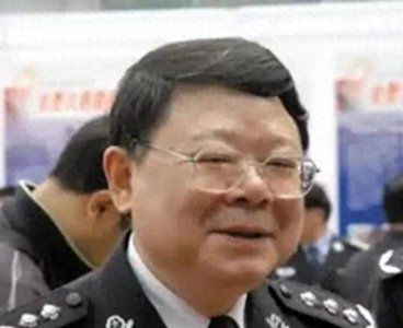 ​多年过去，文强儿子文伽昊，如今过得怎么样？