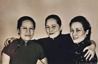 ​第二代宋家三姐妹：全都嫁给名人，成就不如姑姑，但一生荣华富贵