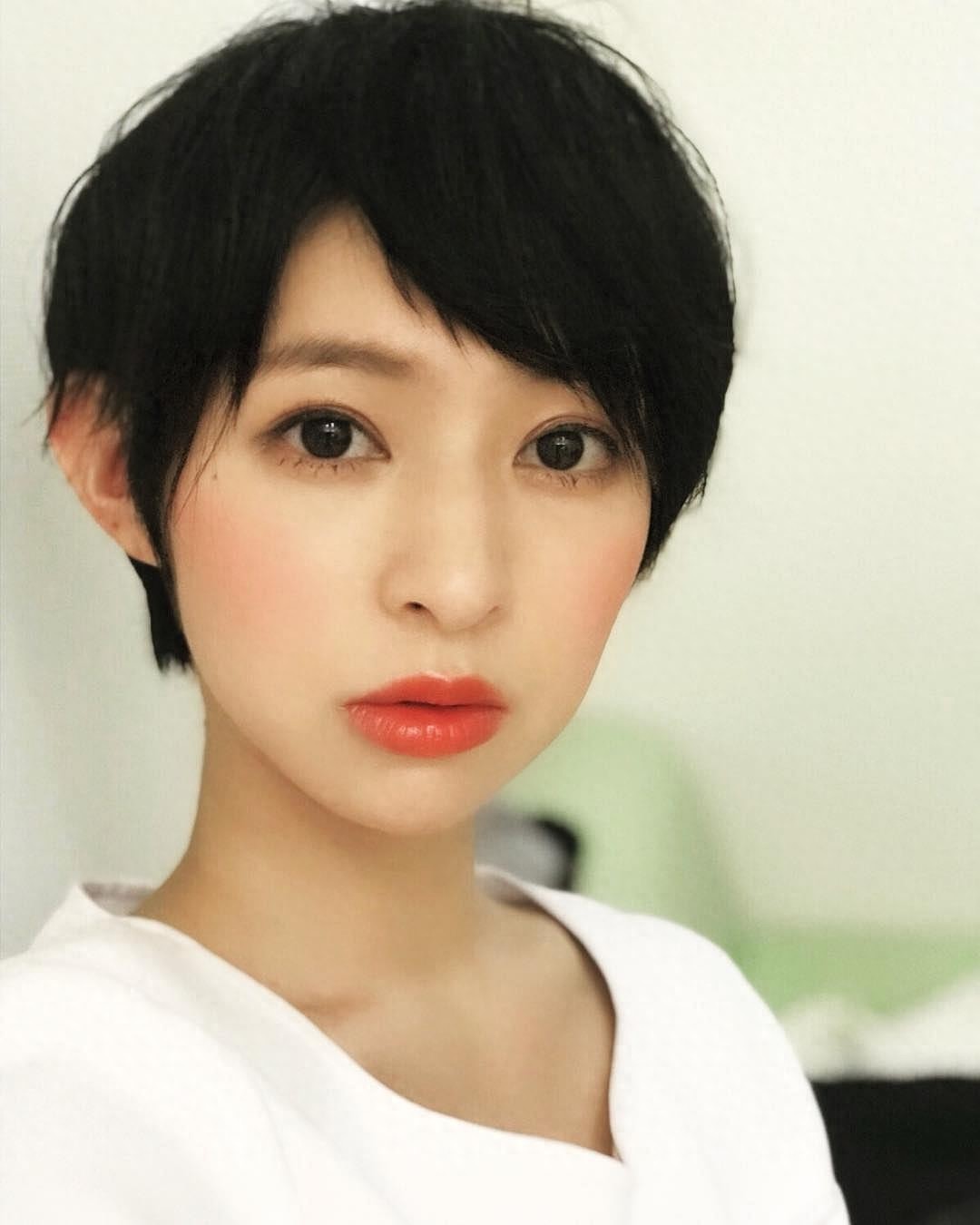 组图：日本女演员日南响子
