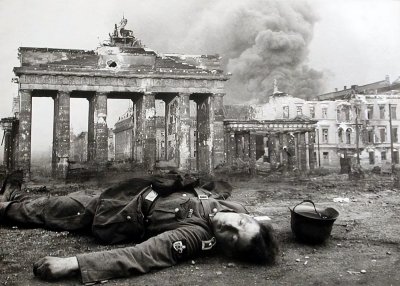 ​1924年，德国人获准在俄罗斯“建国”，为何17年后一夜被灭国