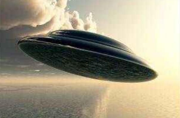 UFO真的存在吗（美国物理学家计算出大概有65500万颗行星存在生命）(3)_