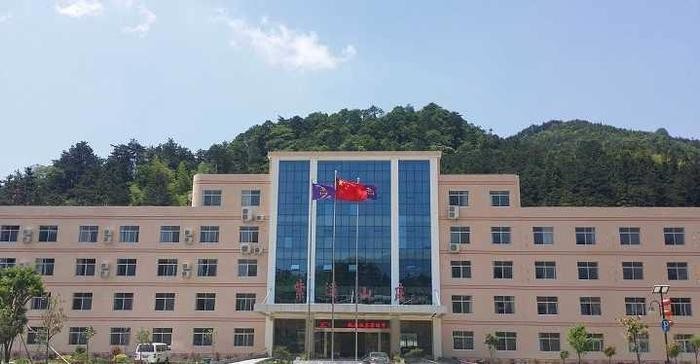 南武当山中国著名道教文化圣地、武当南宗发源地、武当武术基地！