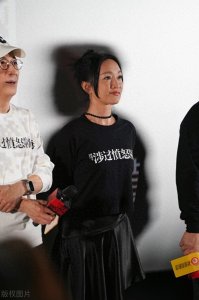 ​黄渤新电影7小时狂刷2500万票房，超越众多竞争对手，反响惊人