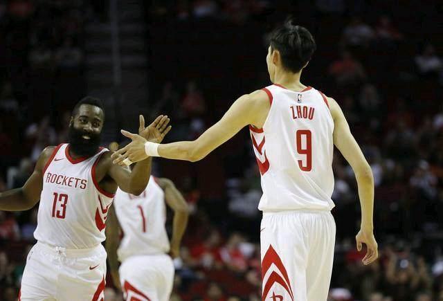 周琦回归在即，NBA生涯最佳一战狂砍23分8板3助，哈登送助攻