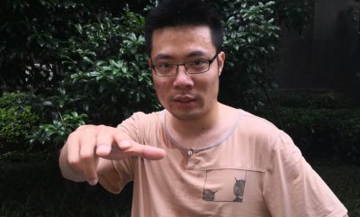 ​大司马重演WE掉线门：重连九次取胜！LOL玩家封号十年