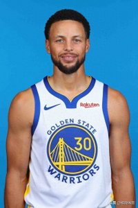 23-24赛季NBA常规赛三分命中数排名,库里领跑,汤普森第四