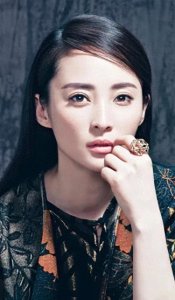 ​蒋勤勤作为中国著名演