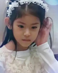 ​林心如女儿 6岁小海豚 神复制霍建华！