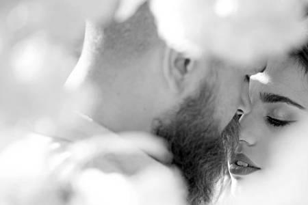 拥抱接吻的正确方式