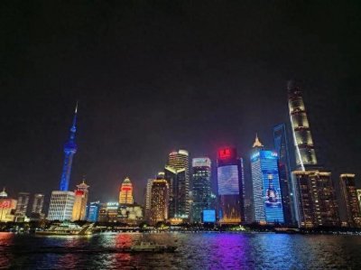 ​上海二日游攻略｜穿越