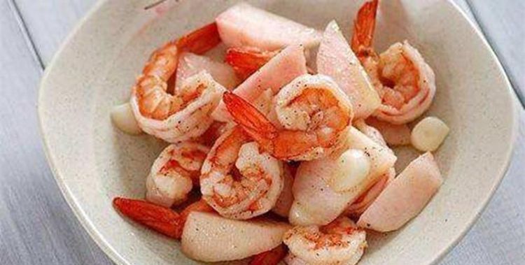 虾和桃子能一起吃吗?