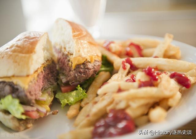 9号秘事第四季深度解析(中产阶级为什么会最终变成流浪汉)(12)