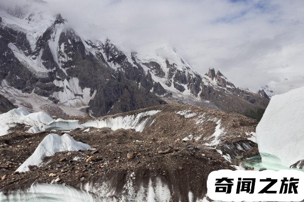 世界第二峰是乔戈里峰(仅次于珠穆朗玛峰气候也十分的恶劣)(4)_