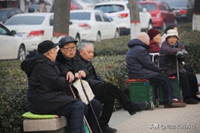 ​扶起的是老人，扶起的也是正义：扶老人被讹是否应维权赔偿的思考