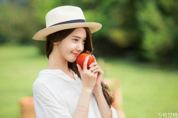 如何预防毛孔粗大 有哪些收缩毛孔的方法 如何预防毛孔粗大 有哪些收缩毛孔的方法