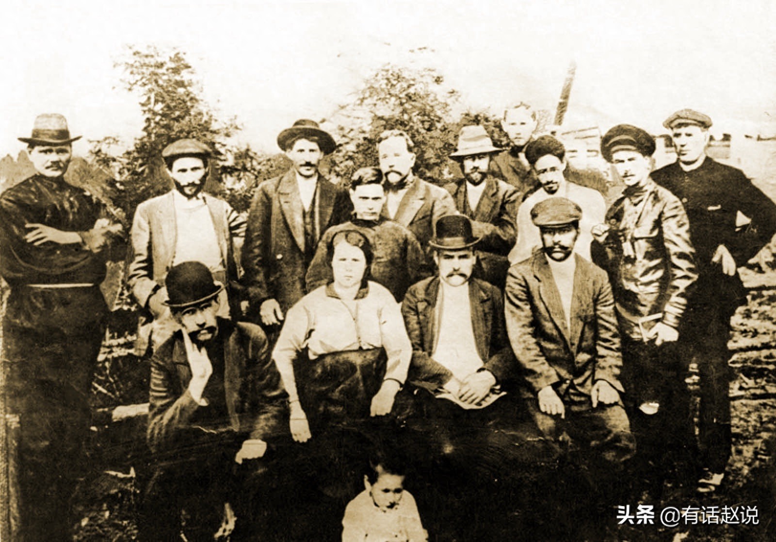 斯大林身高1.62米，来自1911年圣彼得堡帝国警察局档案