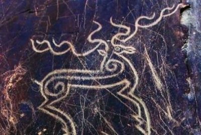 ​世界最大跨度三塔斜拉桥浇筑首个主塔承台