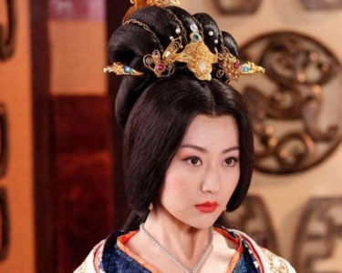 ​吕后将戚夫人做成人彘的时候 其父亲戚鳃为何见死不救