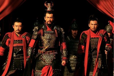 ​岳飞究竟是一个怎样的人，客观的评价一下岳飞