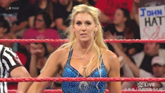 WWE女摔独特的风采,巾帼不让须眉!想把这些女神娶回家么?!