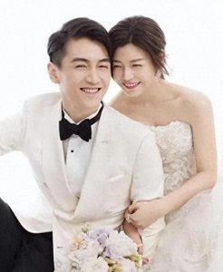 ​陈晓陈妍希 官宣离婚：感恩过往，各自启程