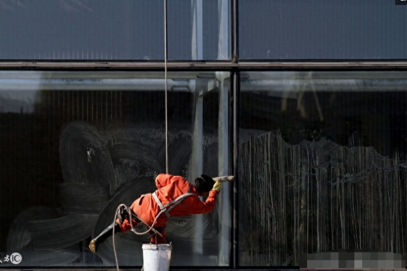 恐高的人看不完这7张高空俯瞰图！光有胆量还不够，敢往下望吗？