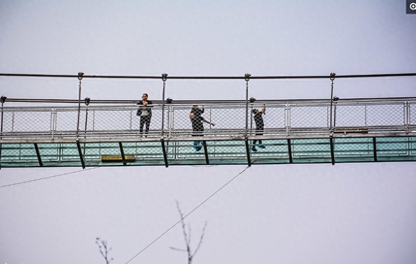 恐高的人看不完这7张高空俯瞰图！光有胆量还不够，敢往下望吗？