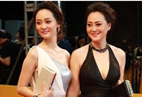 大宋佳的女儿张楚楚真的是人如其名，一张楚楚动人的脸迷倒无数人