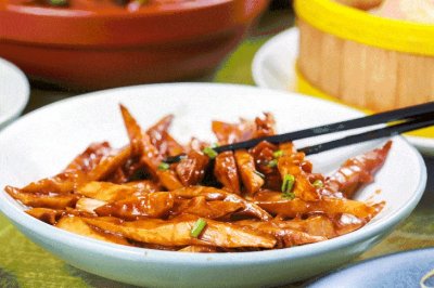 ​壹粉食堂|舌尖上的春味！油焖竹笋做起来,鲜嫩爽口超级下饭