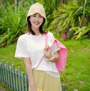 ​李呈媛结婚7周年：病后重生，鄢颇不离不弃守护！