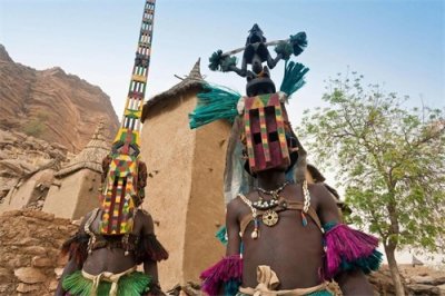 ​非洲马赛部落＂割礼＂仪式，是对一个个花季少女的摧残！