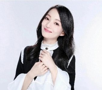 ​张韶涵:从音乐之梦到歌唱传奇一个在华语乐坛上留下浓厚的一笔。