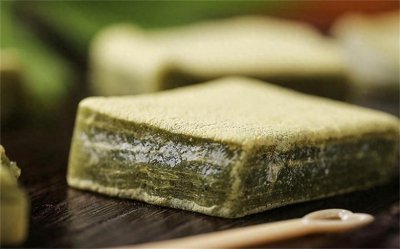 ​宁波特色美食大揭秘！艾草小方糍糍粑，软糯香甜等你来尝！