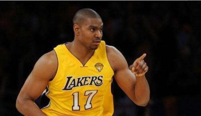 ​盘点NBA巅峰期短但很耀眼的球员，拜纳姆自作自受，黄曼巴太可惜