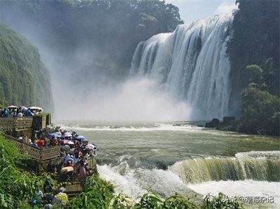 ​走进贵州十大著名景点，感受大自然的鬼斧神工与人类的智慧结晶！