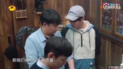 ​魏大勋家的魔鬼沙发，不仅软还能摇，懒人十级才配拥有的单品