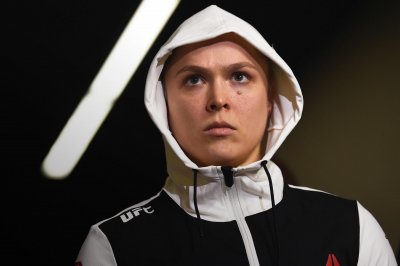 ​十字固女王隆达·罗西的精彩人生