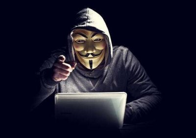 ​传说中的比特币创始人中本聪为什么一直要匿名？他到底是谁？