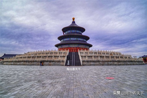 世界文化遗产天坛公园，有4个故宫大，现淡季门票只需十元