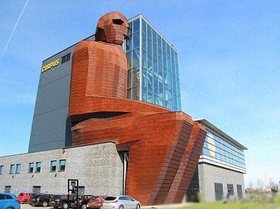 ​荷兰“重口味”博物馆，内部人体结构逼真，女游客不敢看