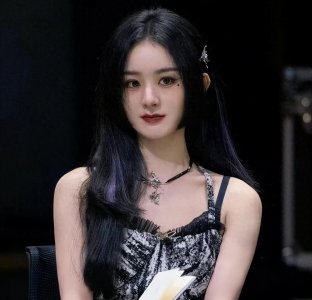 ​赵丽颖最适合的发型，美得像公主一样